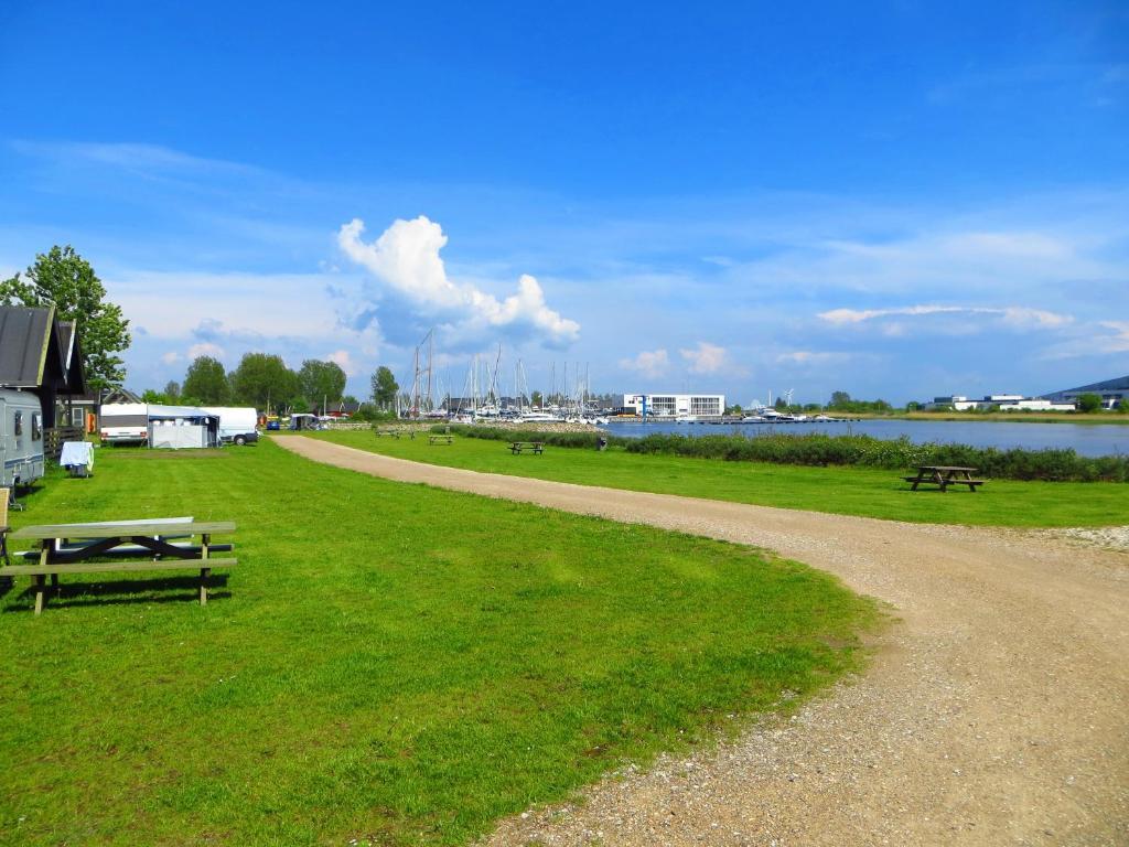 Tangloppen Camping & Cottages Ishøj Kültér fotó