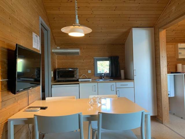 Tangloppen Camping & Cottages Ishøj Kültér fotó